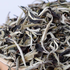 Royal Tribute Moonlight Beauty – Powerful Antioxidant White Tea from Ancient Trees 100g  國色天香古樹月光白普洱茶